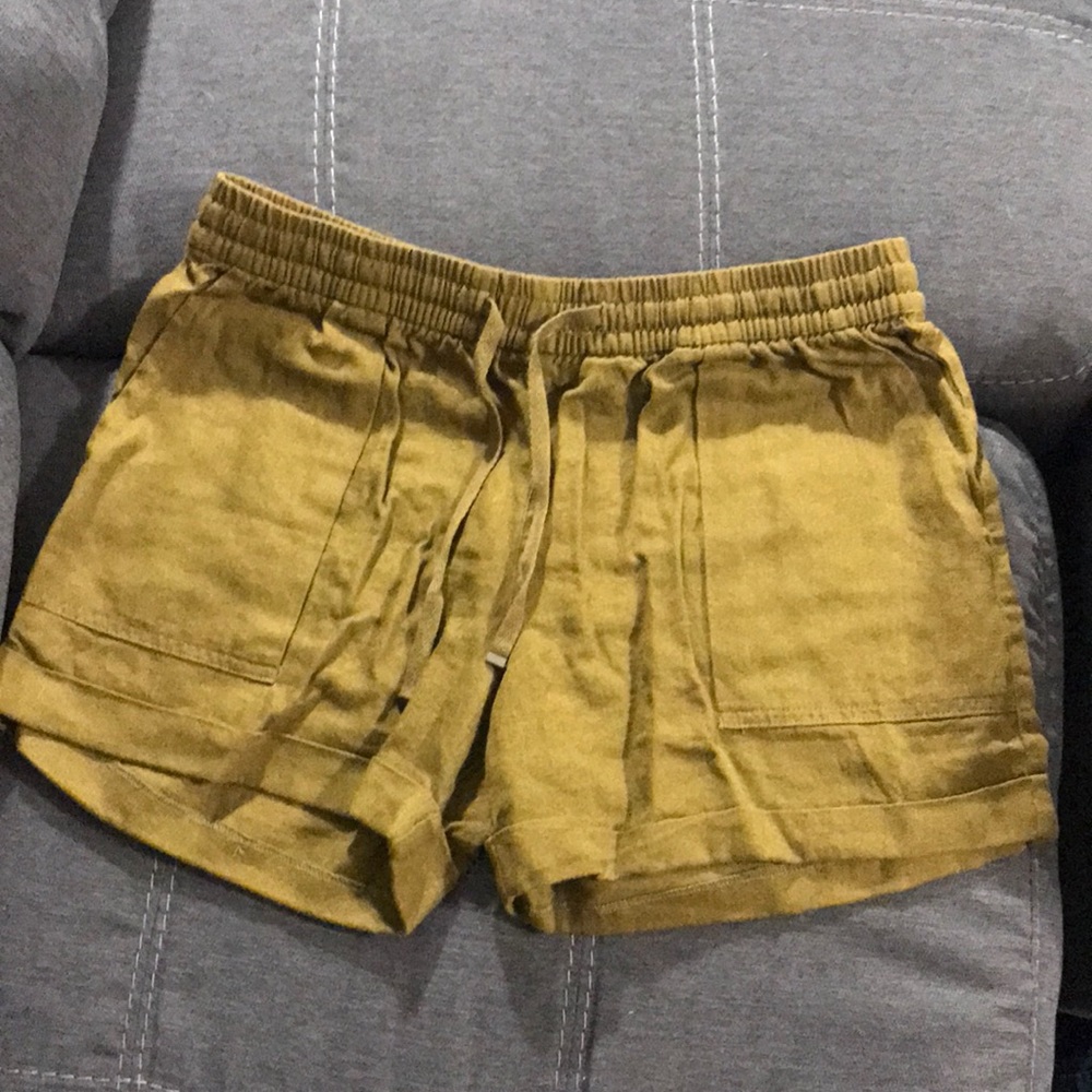 Old Navy drawstring shorts